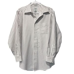 L.L. Bean Men's Button Down Shirt Pink Gray Striped SZ 15-33 Wrinkle Resistant
